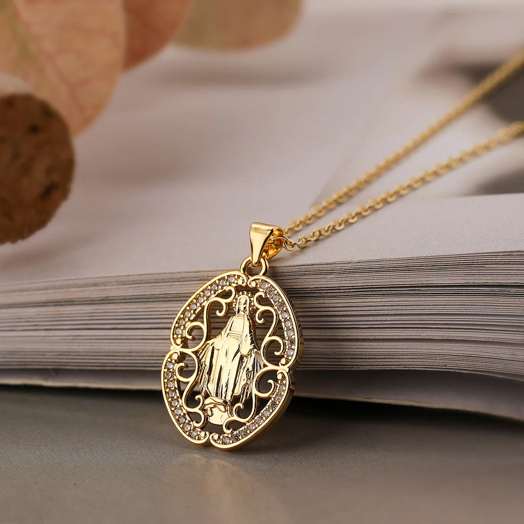 Our Lady Three-Design Necklace: Steady Companion for Quiet Routines