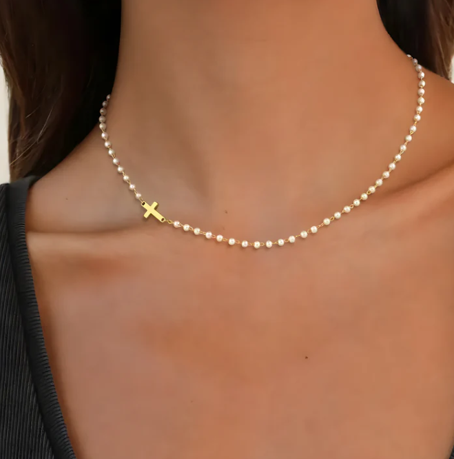CROSS & PEARLS NECKLACE